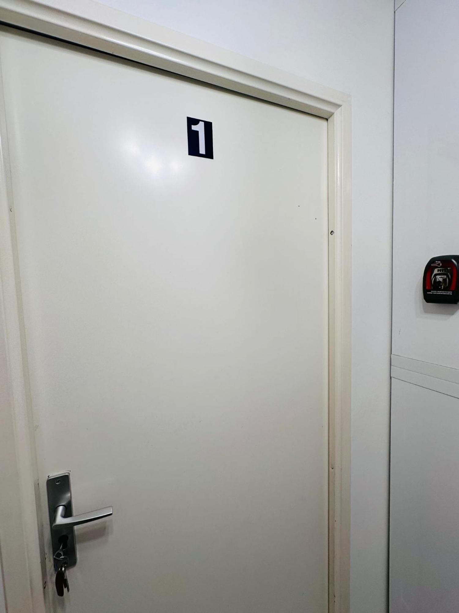 Sri-Indo Bobigny Paris Lejlighed Eksteriør billede
